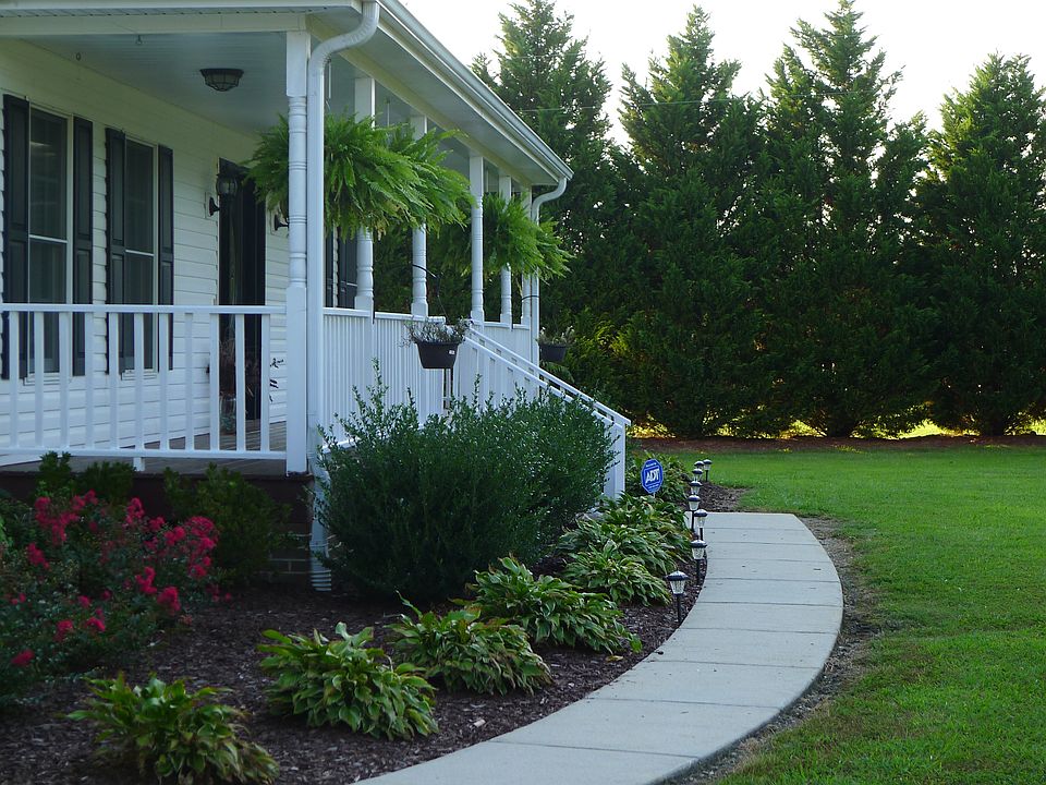 2nd image of 2054 Tarboro Rd
