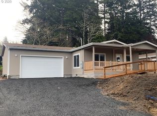 64387 Welch St, Coos Bay, OR 97420