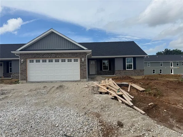 112 Grindstone Ct, Moscow Mills, MO 63362