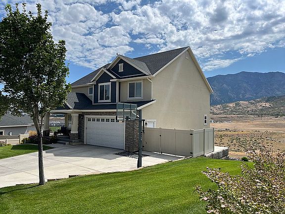2nd image of 1345 Sageberry Dr