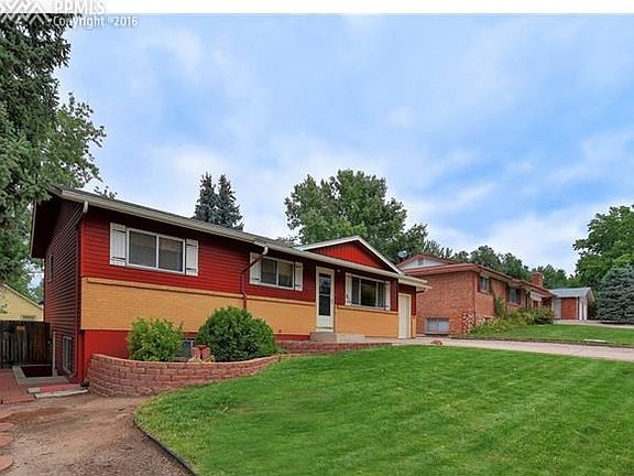 2nd image of 414 Edgewood Dr