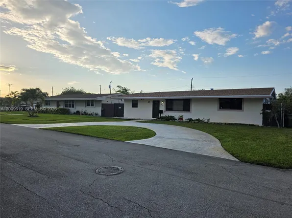 7921 NW 12th St, Pembroke Pines, FL 33024