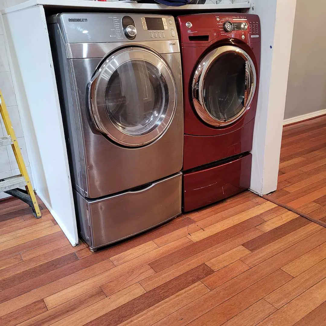 3 bed, 1176 sqft, $2,200 — Photo 2