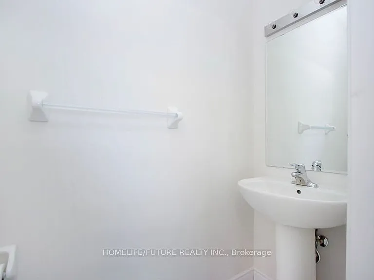 1359 Klondike Dr #MAIN 2ND FLOOR — Photo 11