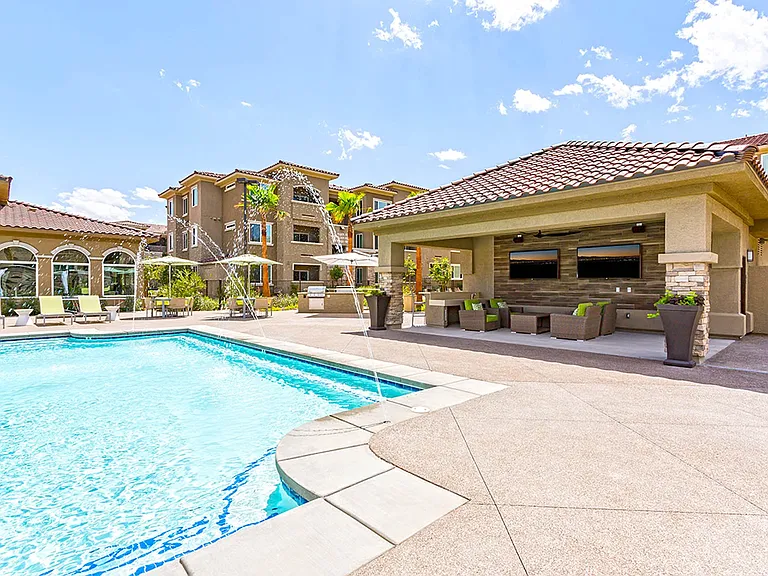 The View at Horizon Ridge — Photo 10