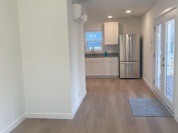4th image of 8522 19th Ave NW