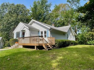 1224 Prospect Rd, Cheshire, CT 06410