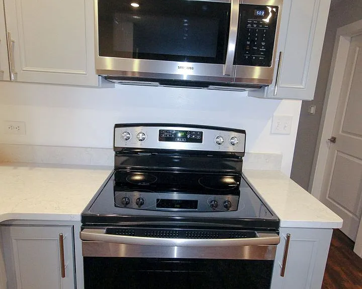 230 Bryant Ave — Photo 104