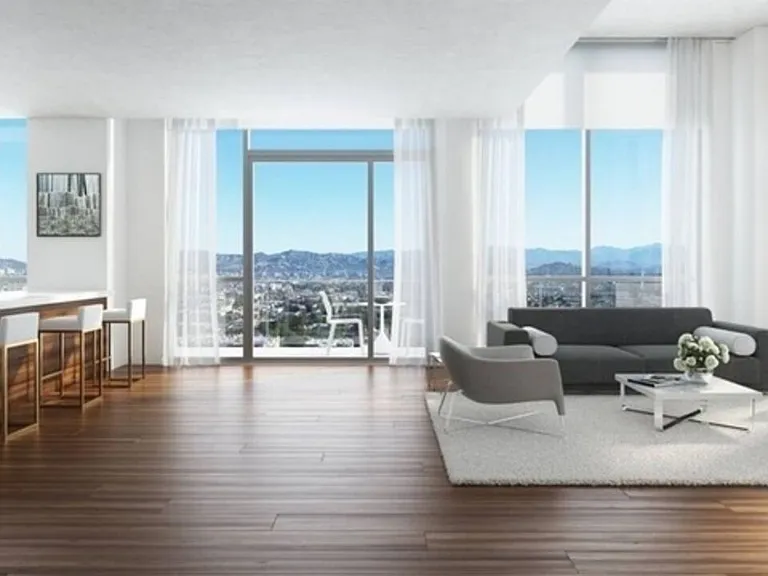 3033 Wilshire Ave #816 — Photo 13