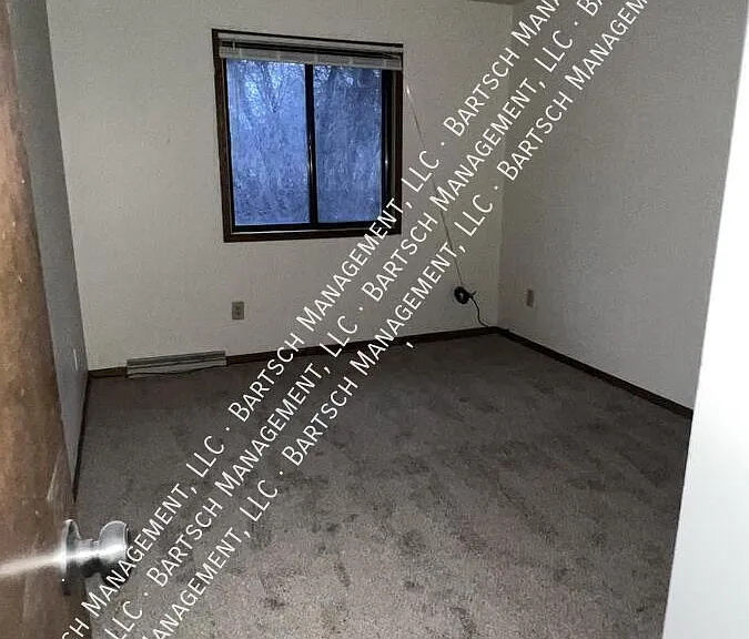 4135 N 104th St #8 — Photo 6