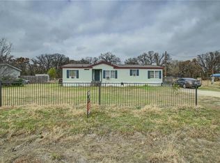 8317 Happy Trl, Alvarado, TX 76009