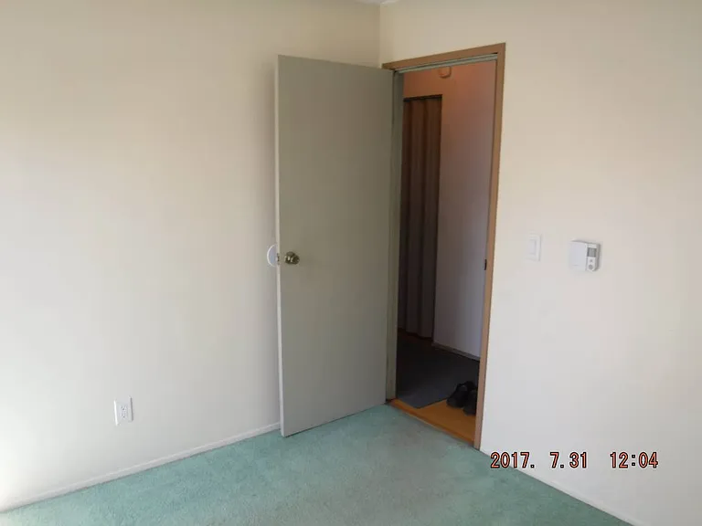 14605 NE 34th St — Photo 3
