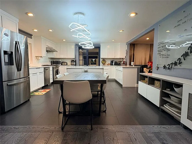 12737 McKinley Ave — Photo 5