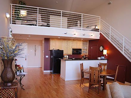 2nd image of 2130 Harrison St APT 8
