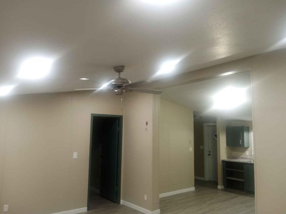 1st image of 3203 Northland Dr #14