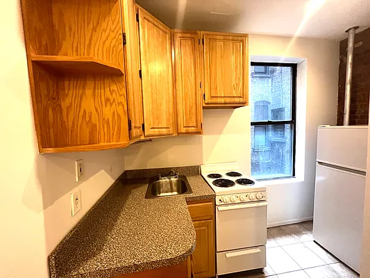 Rented by Best Apartments North Inc | media 16