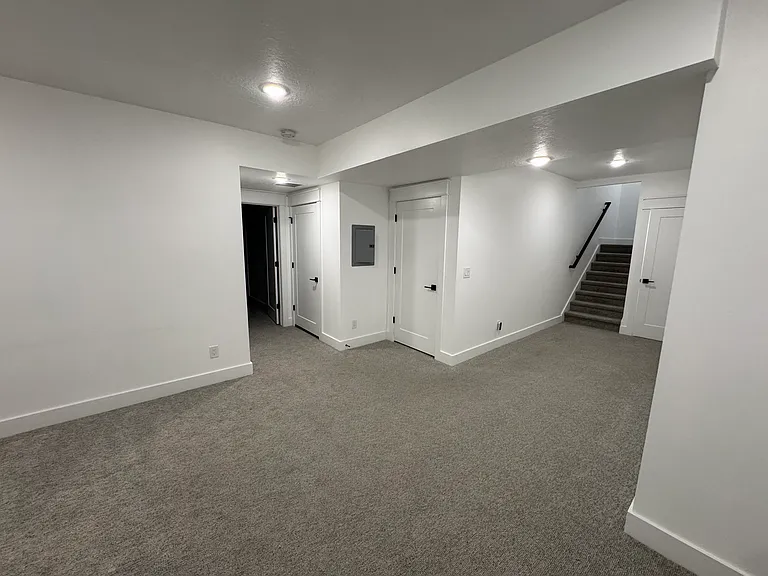 457 E Greenwood Ave #457 — Photo 38