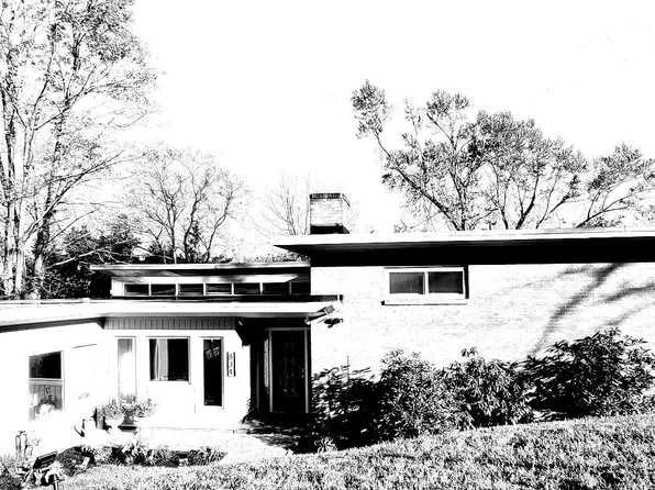 834 Camden Ave, Cumberland, MD 21502