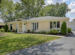 544 Westgate Ct, Streamwood, IL 60107