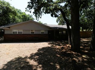 741 Bedford Ct W, Hurst, TX 76053