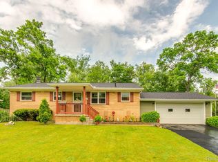 634 Tomahawk Trl, Highland, MI 48357