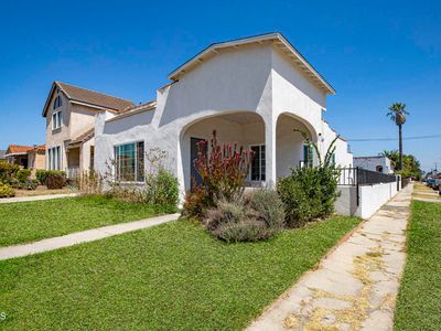 1255 W 85th St, Los Angeles, CA, 90044