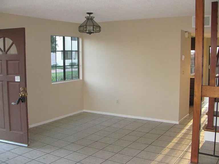 139 Espanas Gln — Photo 5