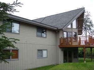 8100 Red Ct, Anchorage, AK 99507