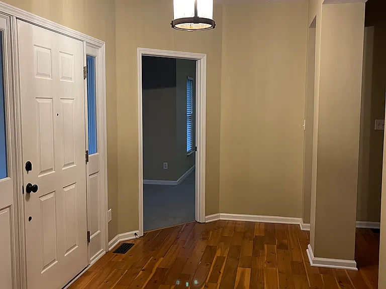 16104 Epiphany Ct — Photo 2