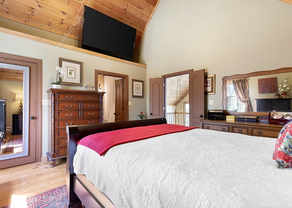 25th image of this home