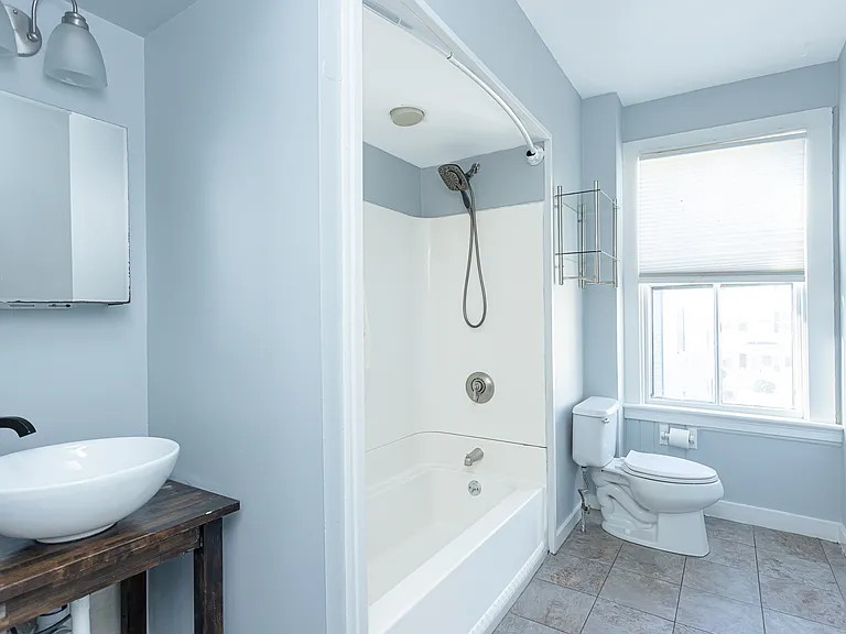 11.5 Newport Ave #2 — Photo 18