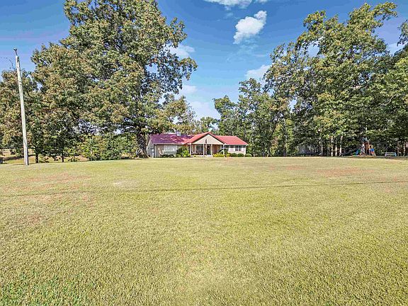 2nd image of 696 County Road 108