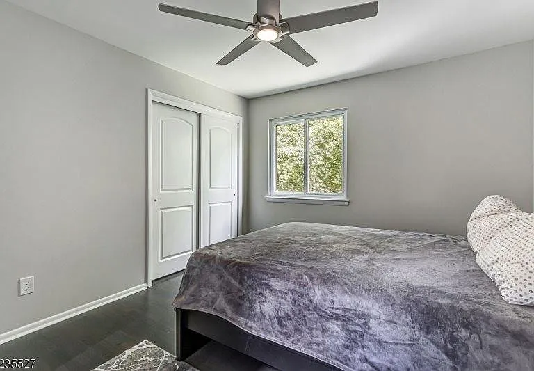 33 Highmount Ave — Photo 20