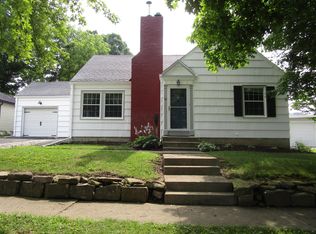 112 N Cherry St, Mount Gilead, OH 43338