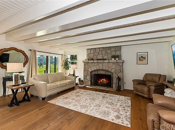 2nd image of 581 Brentwood Dr