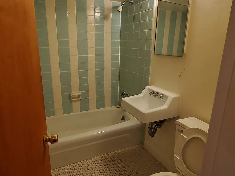 45 Chester St #B2 — Photo 3