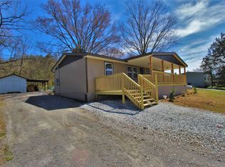 960 Greenwood Rd, Lebanon, TN 37090