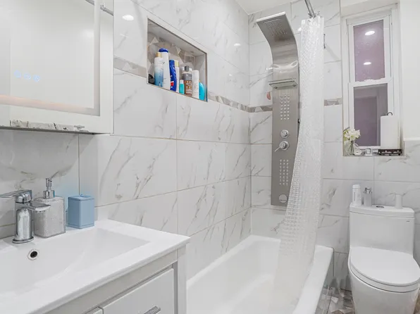 2190 Boston Road 3F image 3 of 11