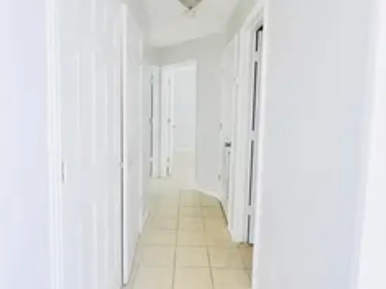 2208 W Candlelight Ln — Photo 4