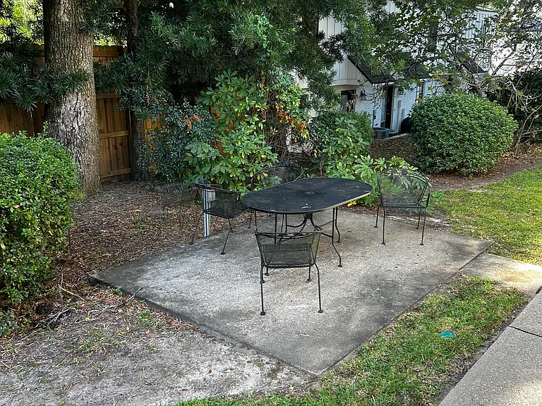 314 Gayfer Ct #17 — Photo 15
