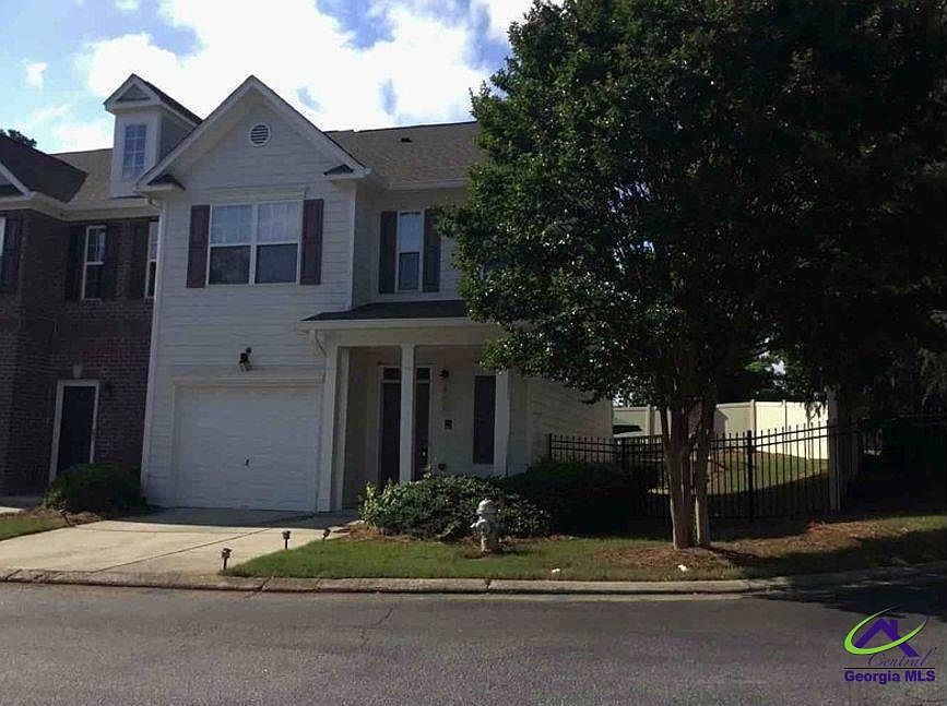 1st image of 2300 Leicester Way SE