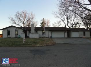 102 Hillcrest, Phillips, NE 68865