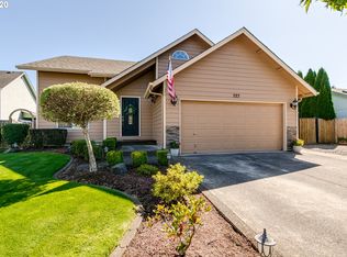 727 71st St, Springfield, OR 97478