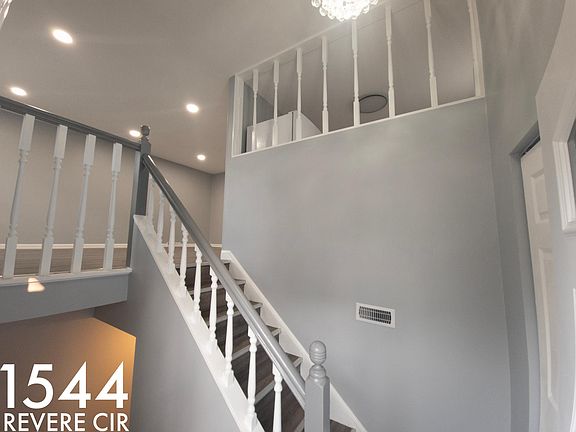 4th image of 1544 Revere Cir