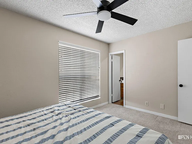 2810 Fleming Rd — Photo 16