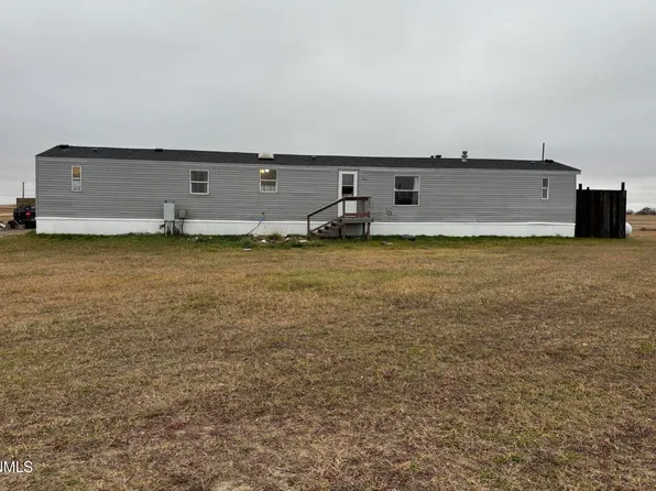 D 13391st St, Arnegard, ND 58835