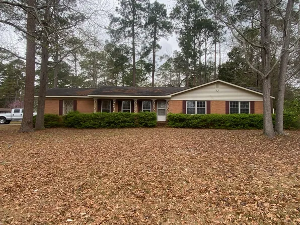 218 Brookwood Dr, Dublin, GA 31021