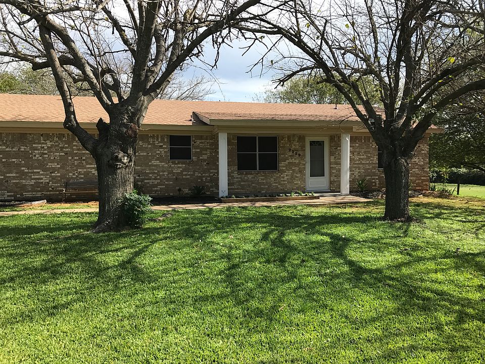 1st image of 2229 Dudley Ln