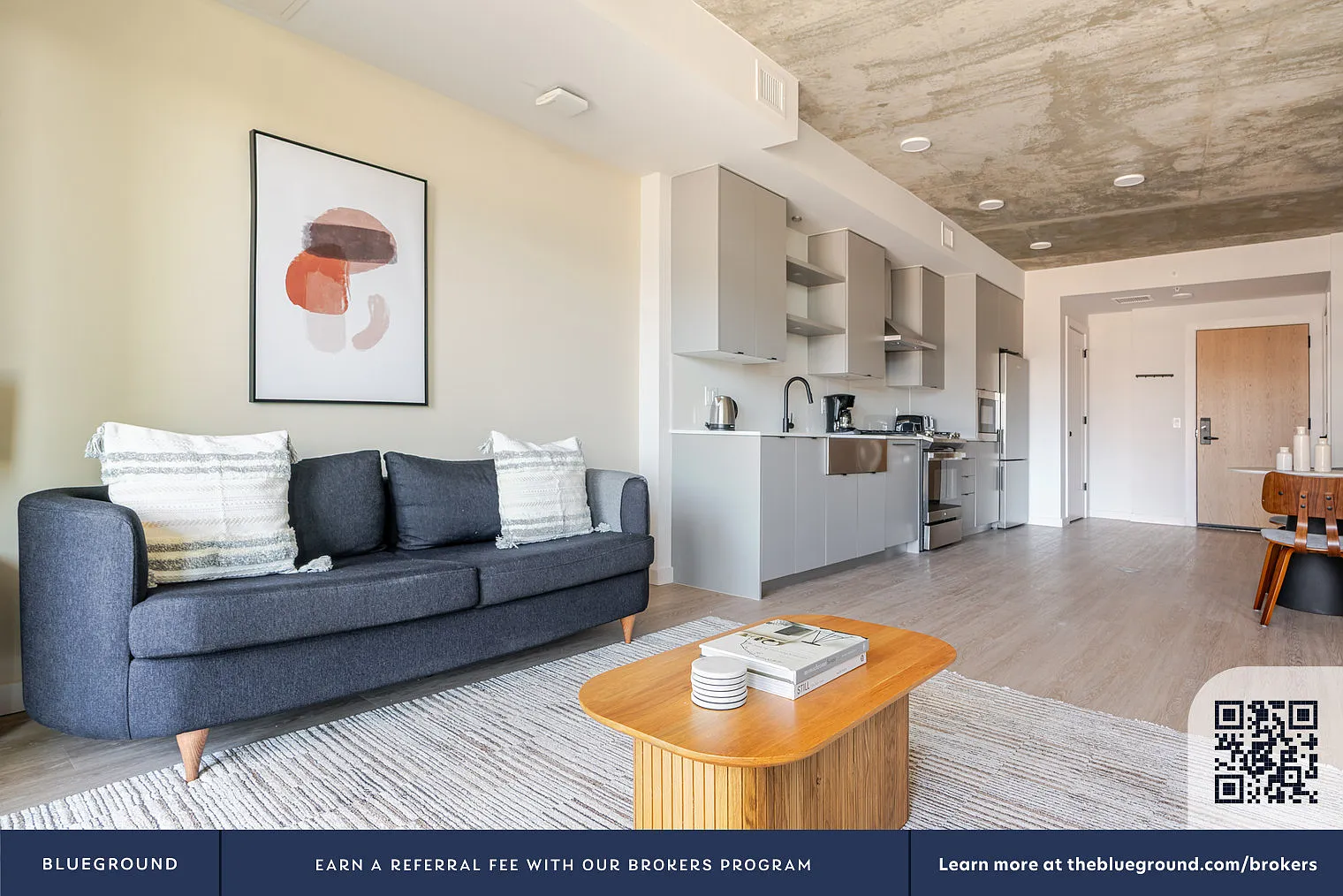 1 bed, 1.0 bath, 768 sqft, $2,110 — Photo 3