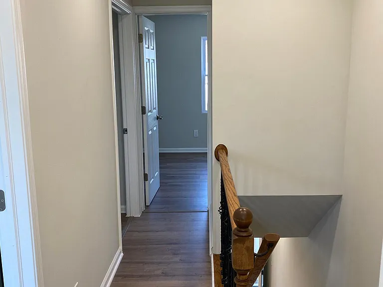 536 Saude Ave — Photo 6